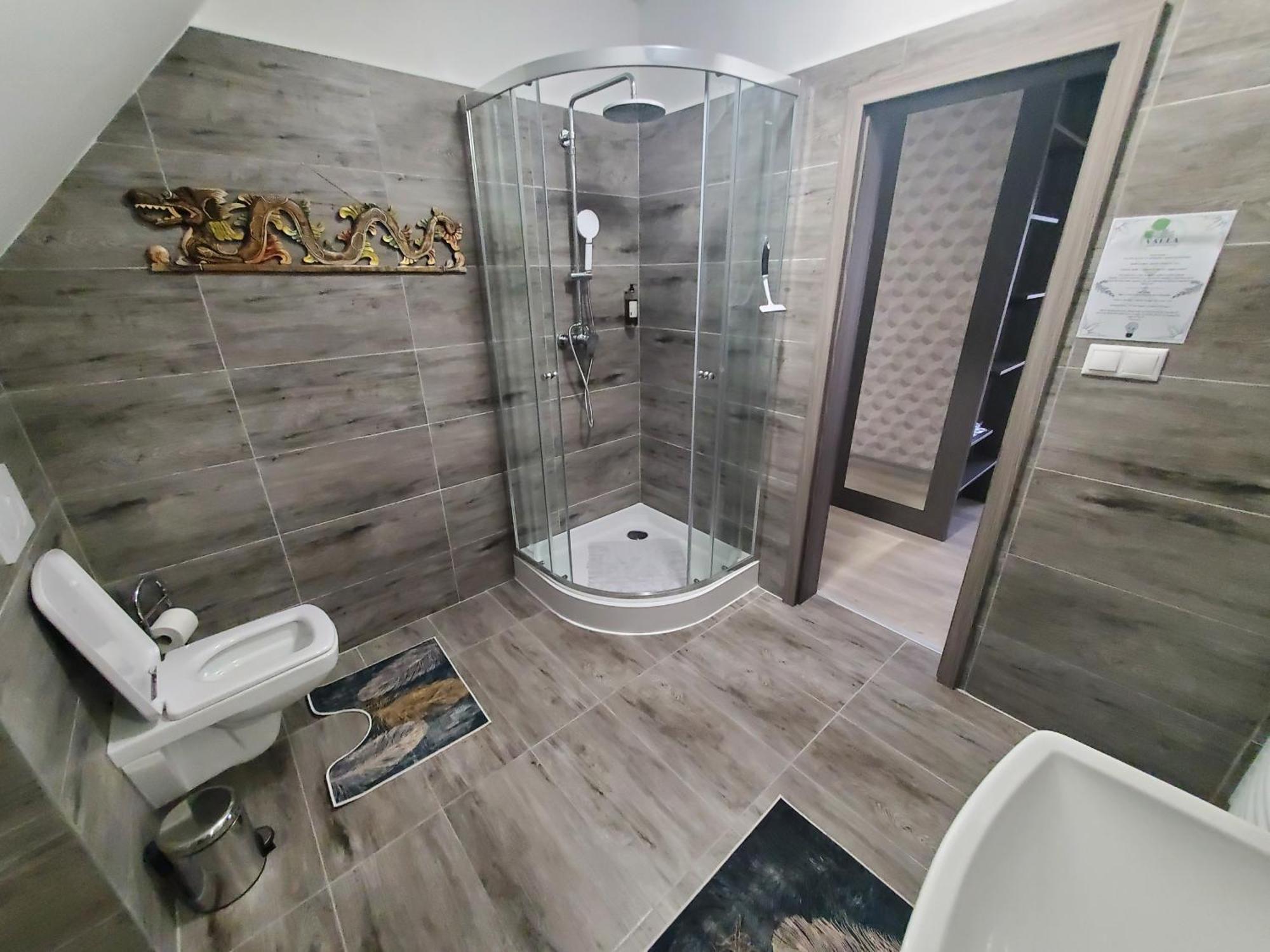 Valla Penzion & Restauracia Malacky Dış mekan fotoğraf